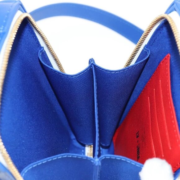 LOUIS VUITTON White LV X NBA Soft Trunk Phone Box Bag M80101 LV Auth 138078M - Picture 13 of 16